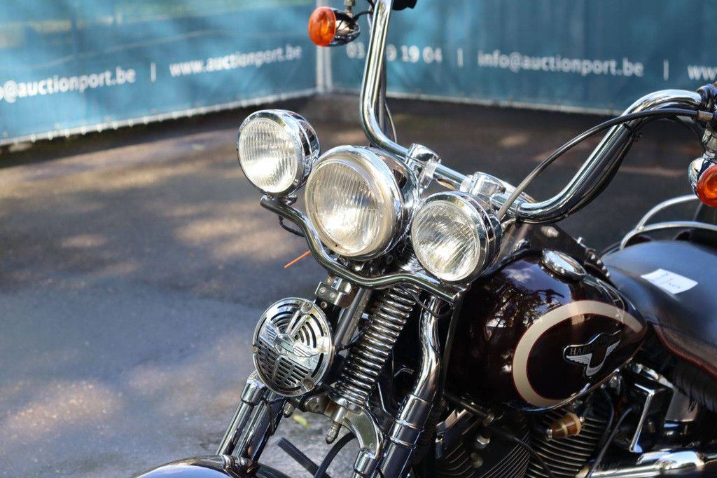 Motorrad Harley HERITAGE SOFTAIL SPRINGER Benzin 1998