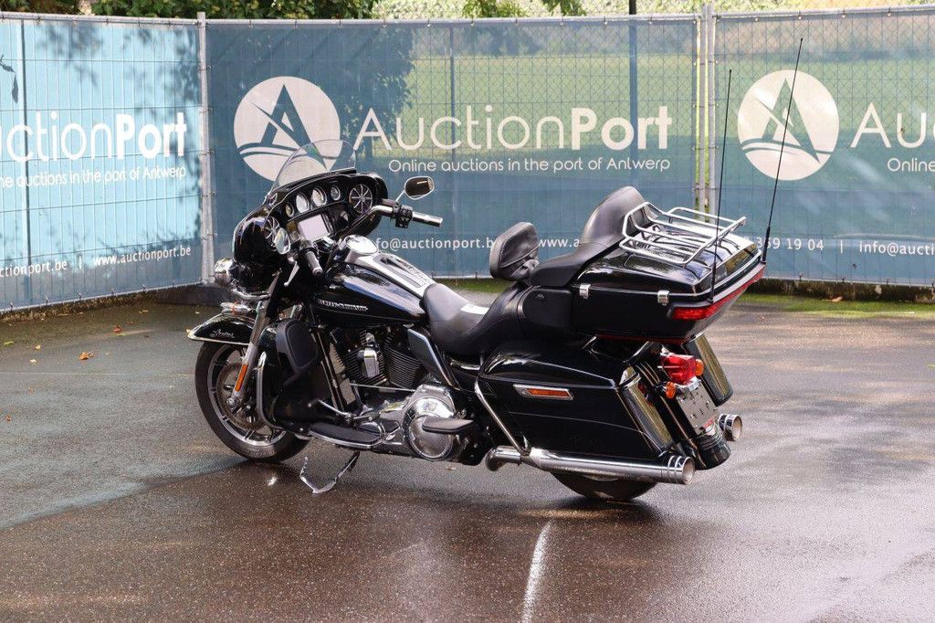 Motorrad Harley-Davidson ULTRA CLASSIC Benzin 2016 (Margin)