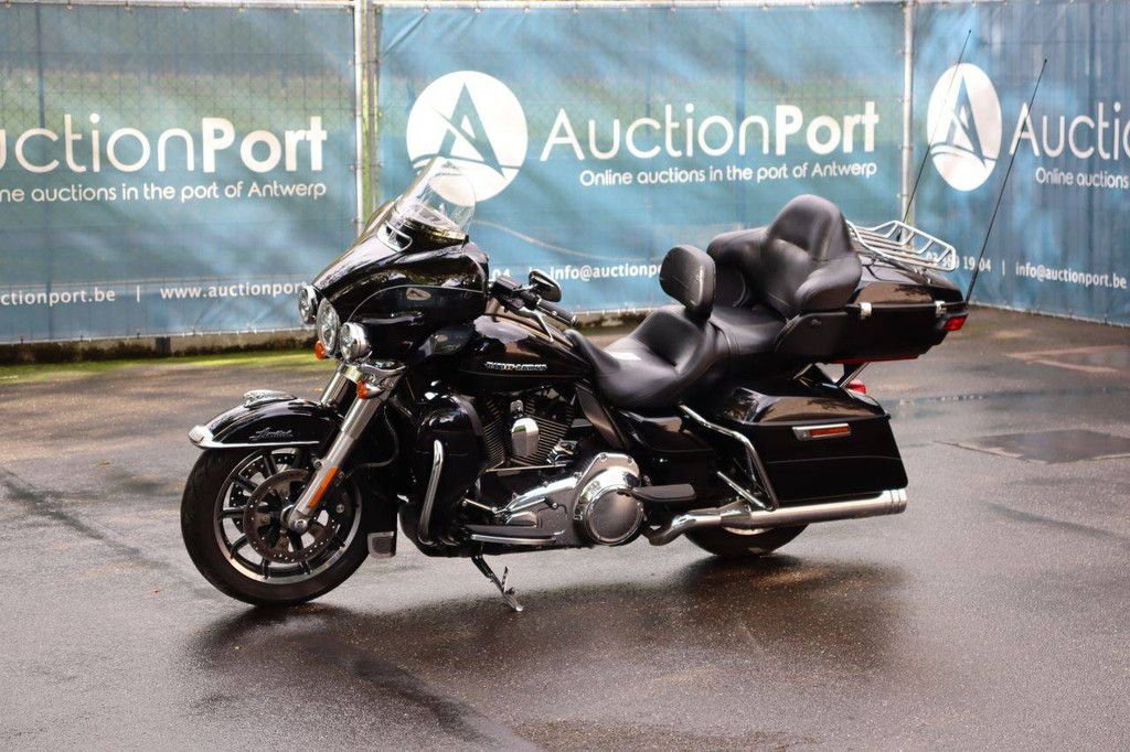 Motorrad Harley-Davidson ULTRA CLASSIC Benzin 2016 (Margin)
