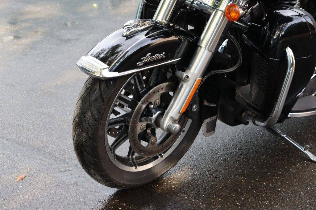 Motorrad Harley-Davidson ULTRA CLASSIC Benzin 2016 (Margin)