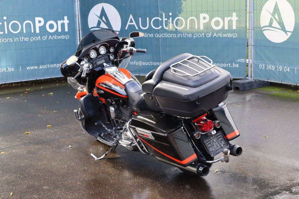 Motorcycle Harley-Davidson CVO ULTRA CLASSIC Petrol 2007 (Margin)