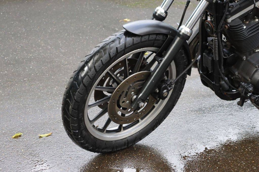 Motorrad Harley-Davidson SPORTSTER XL 883 IRON Benzin 2010