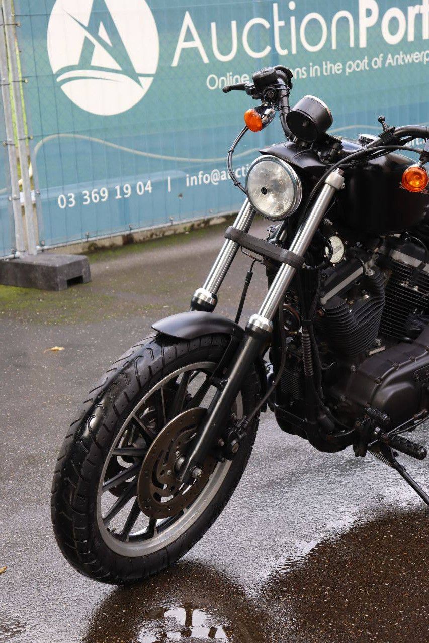 Motorrad Harley-Davidson SPORTSTER XL 883 IRON Benzin 2010