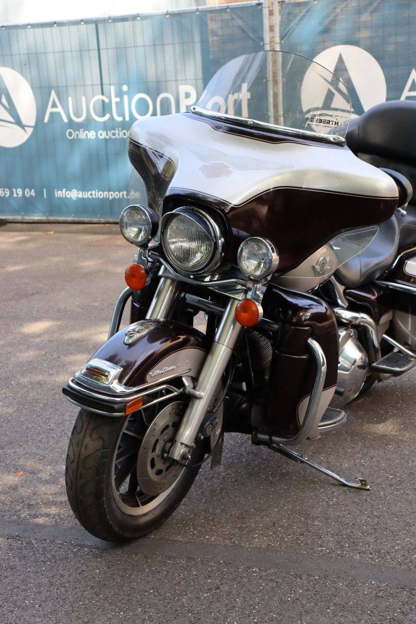 Motorrad Harley-Davidson Ultra Classic Benzin 1999