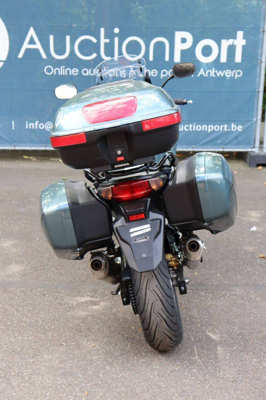 Honda CB1000A Benzinmotorrad 2006 (Margin)