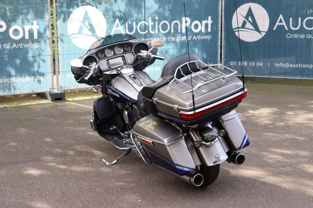 Motorcycle Harley-Davidson Ultra Limited CVO Petrol 2016
