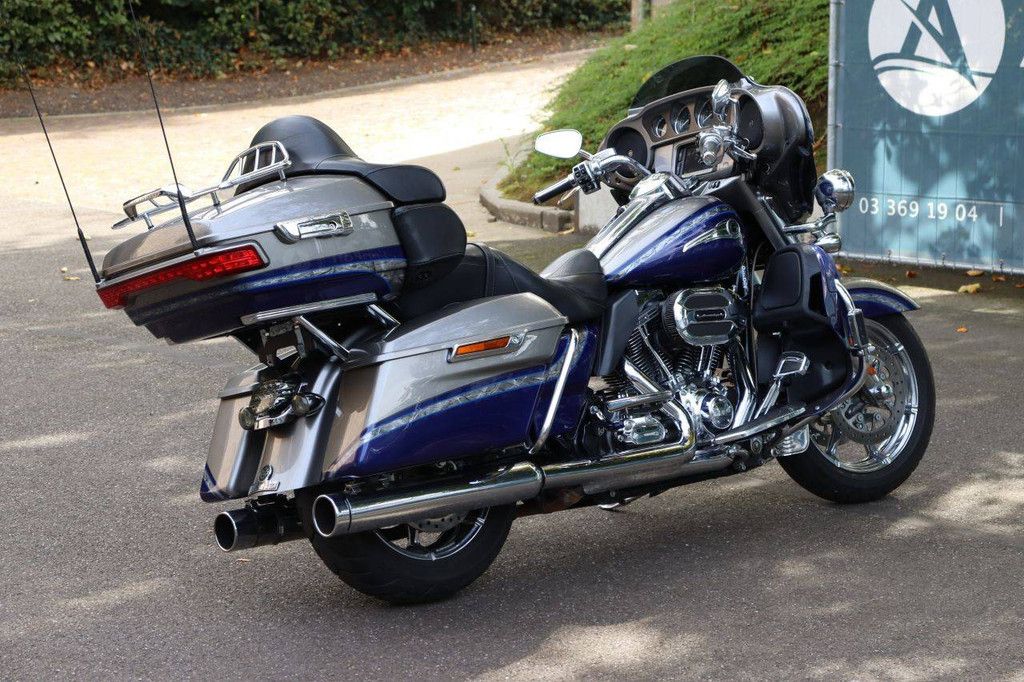 Motorcycle Harley-Davidson Ultra Limited CVO Petrol 2016