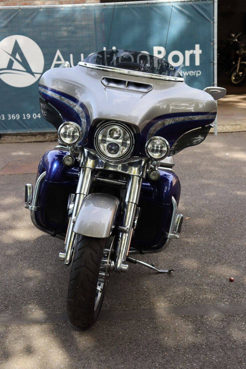 Motorcycle Harley-Davidson Ultra Limited CVO Petrol 2016