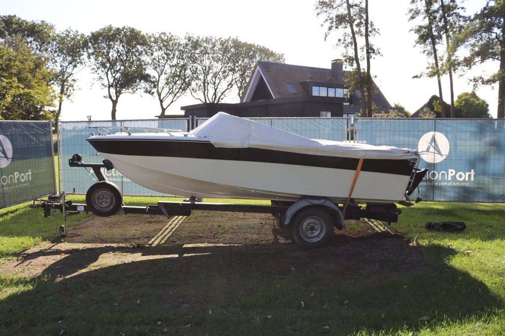 Boat-Trailer Combination Almarine 495 Petrol (Margin)