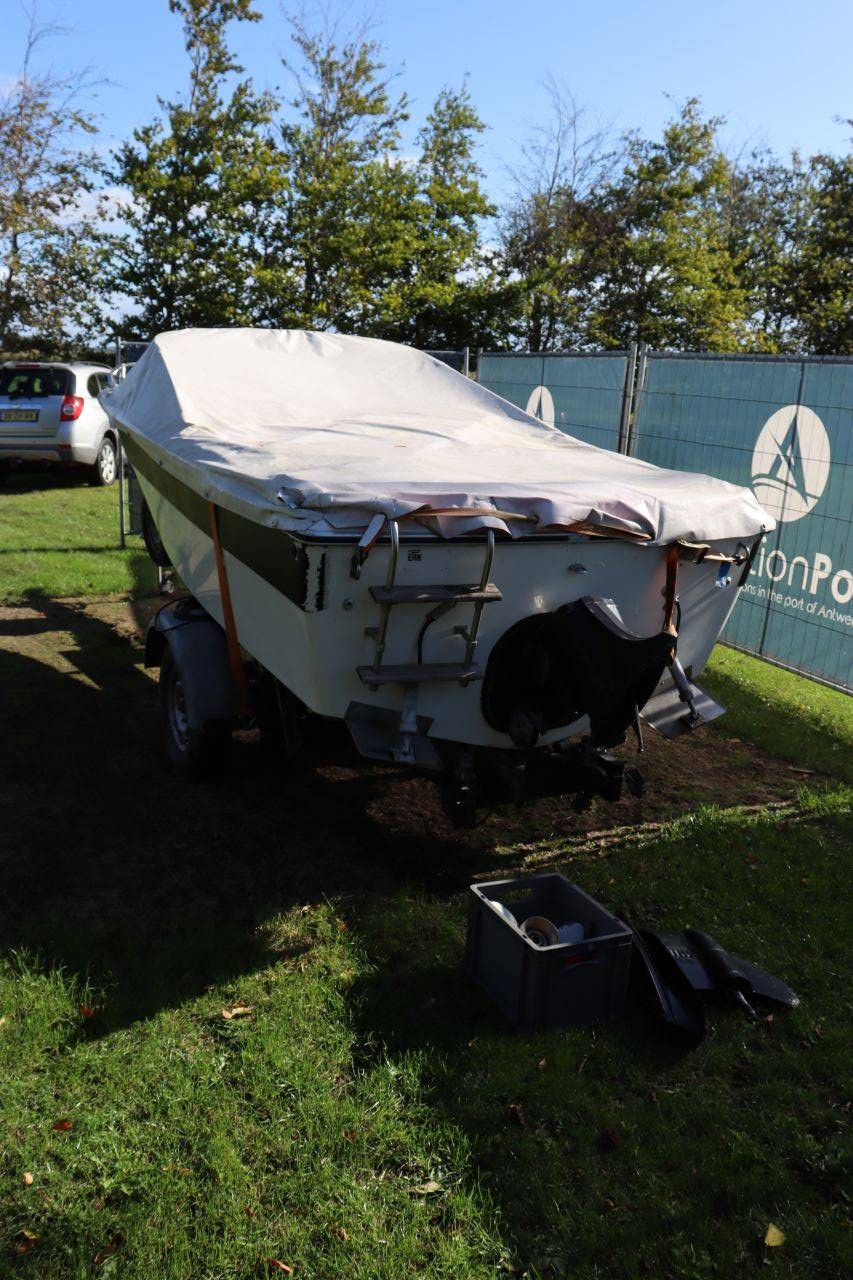 Boat-Trailer Combination Almarine 495 Petrol (Margin)