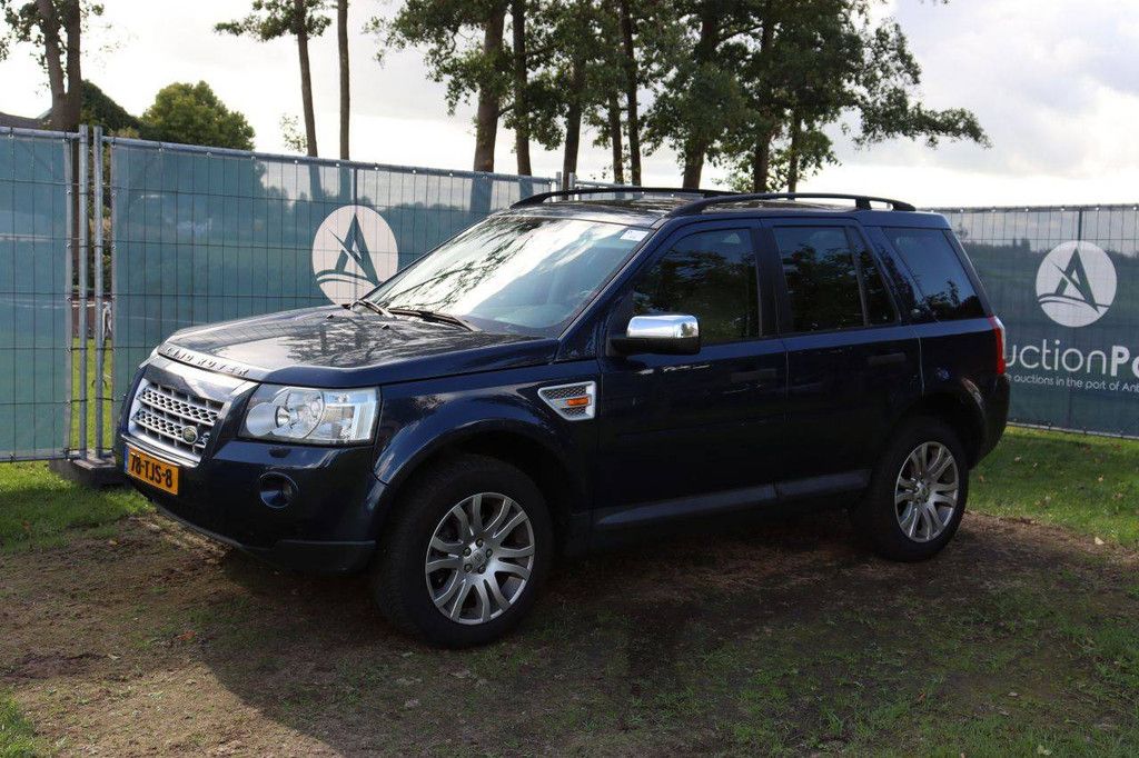 SUV Land Rover Freelander 2 HSE i6 Benzin 233 PS 2008 (Margin)