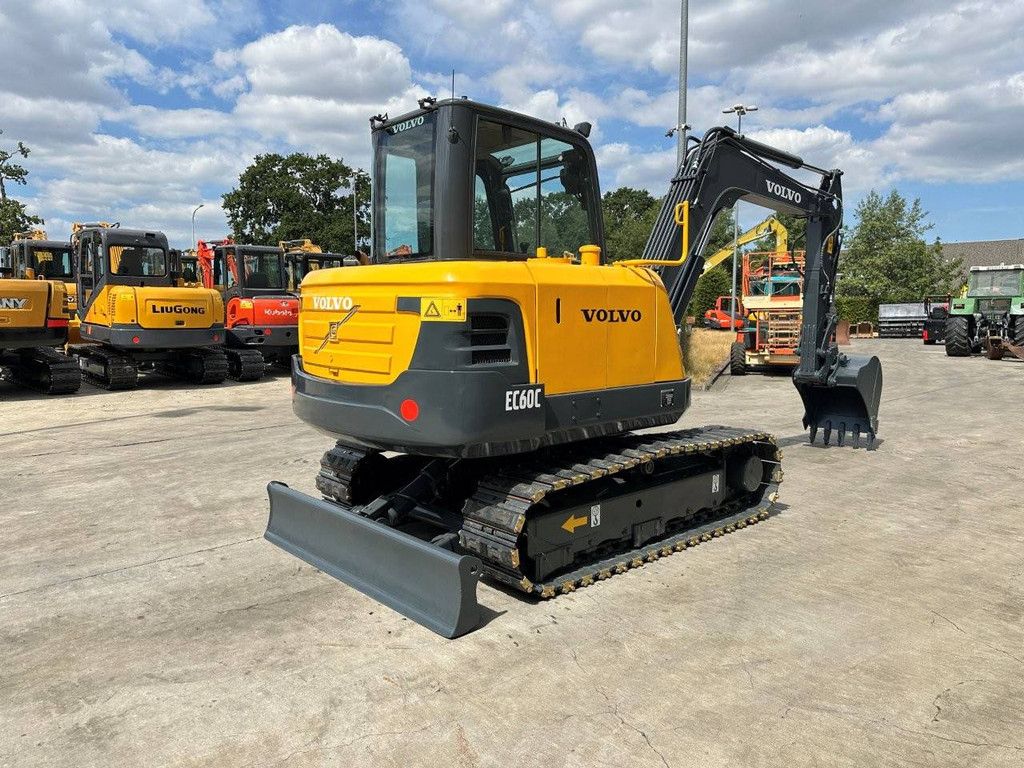 Midi excavator Volvo EC60C Diesel 2010
