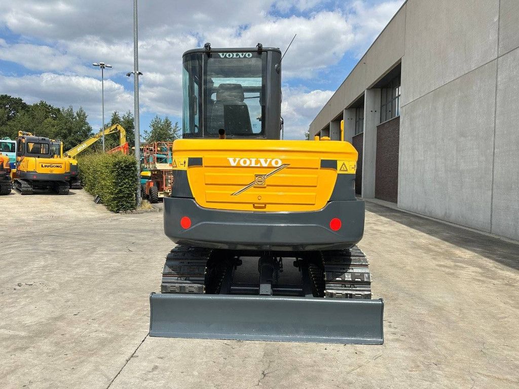 Midi excavator Volvo EC60C Diesel 2010