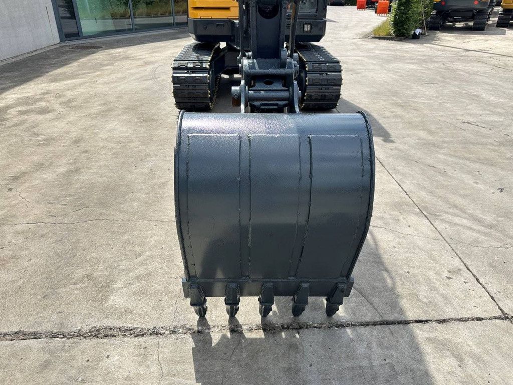 Midi excavator Volvo EC60C Diesel 2010