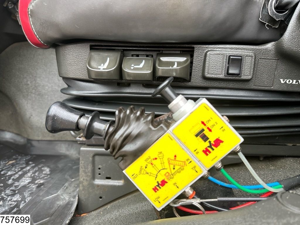 Volvo FMX 450 EURO 6, 8x4 steel suspeniosn