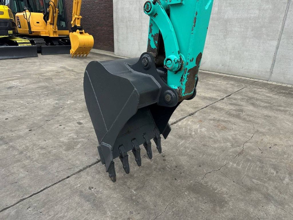 Midi-Bagger IHI 60 NS Diesel 2012