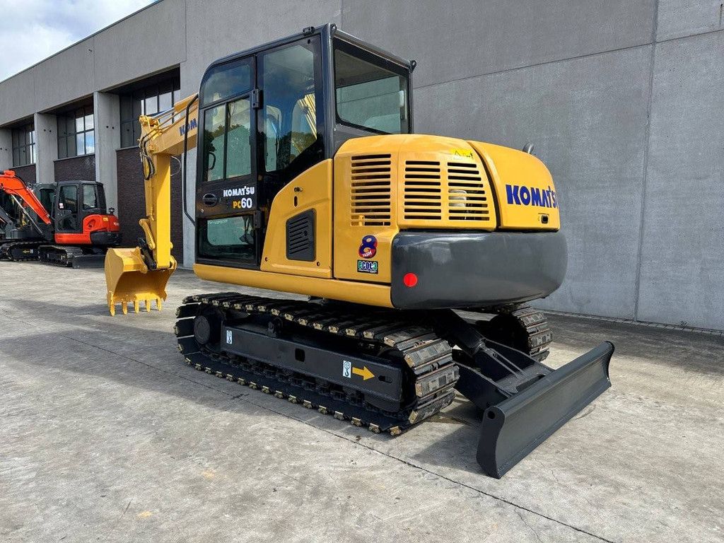 Midi excavator Komatsu PC60-8 Diesel 2013