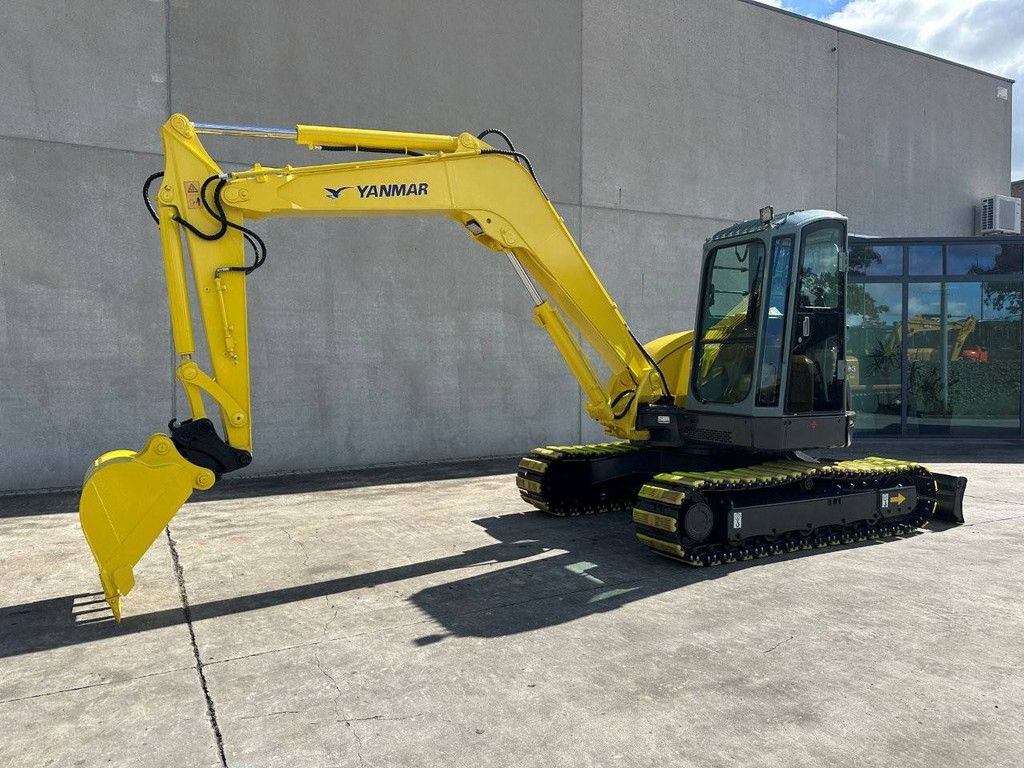 Midi excavator Yanmar VIO80 Diesel 2011