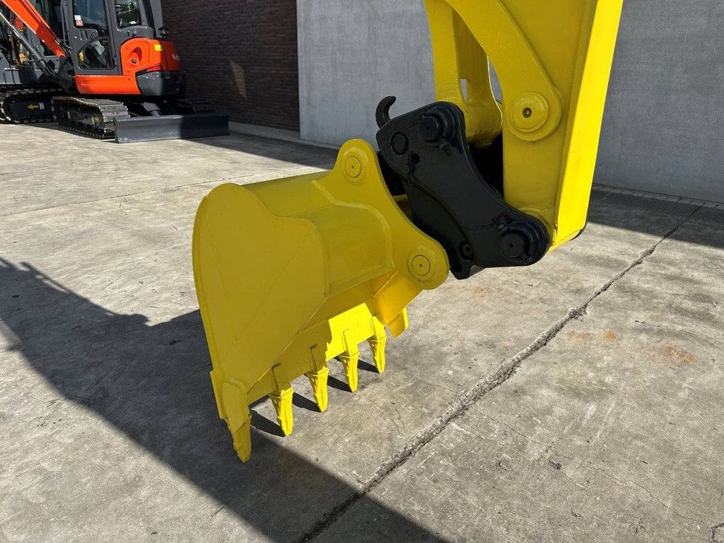 Midi excavator Yanmar VIO80 Diesel 2011
