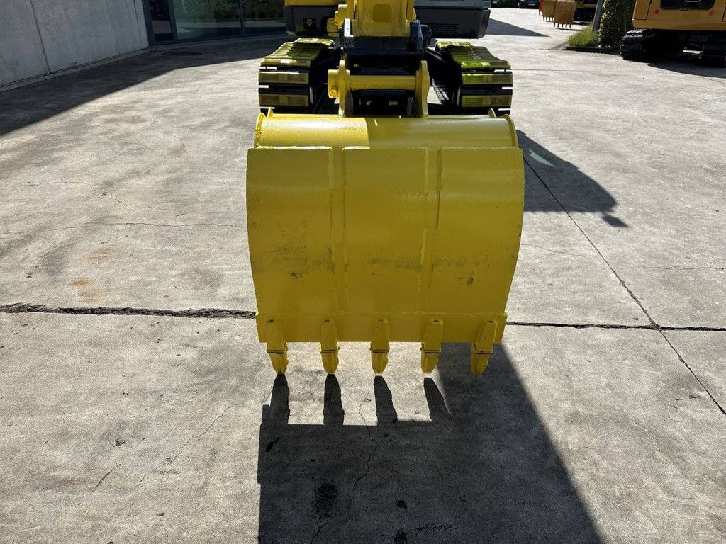 Midi excavator Yanmar VIO80 Diesel 2011