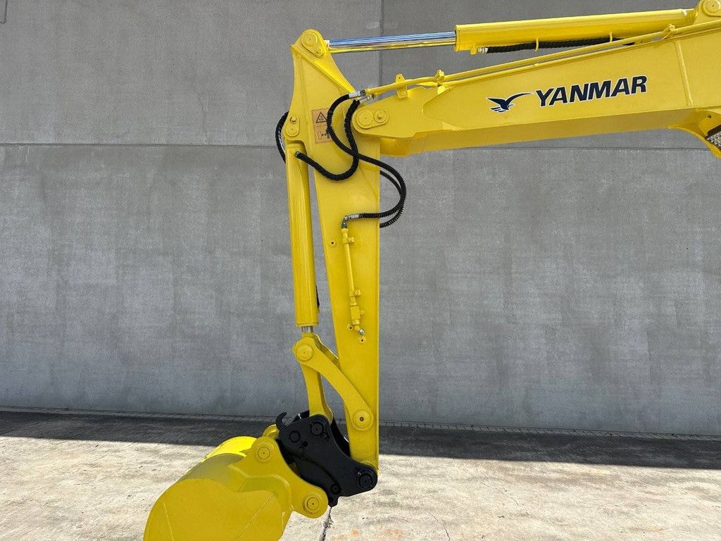 Midi excavator Yanmar VIO80 Diesel 2011