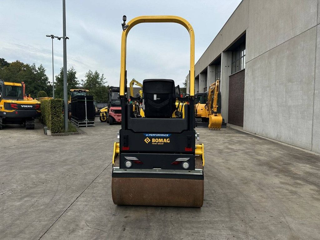 Tandem roller Bomag BW 120 Ade-5 Electric 2023