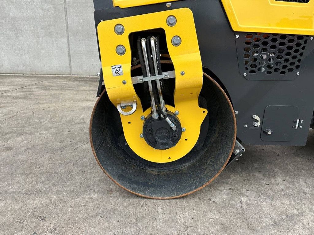 Tandem roller Bomag BW 120 Ade-5 Electric 2023