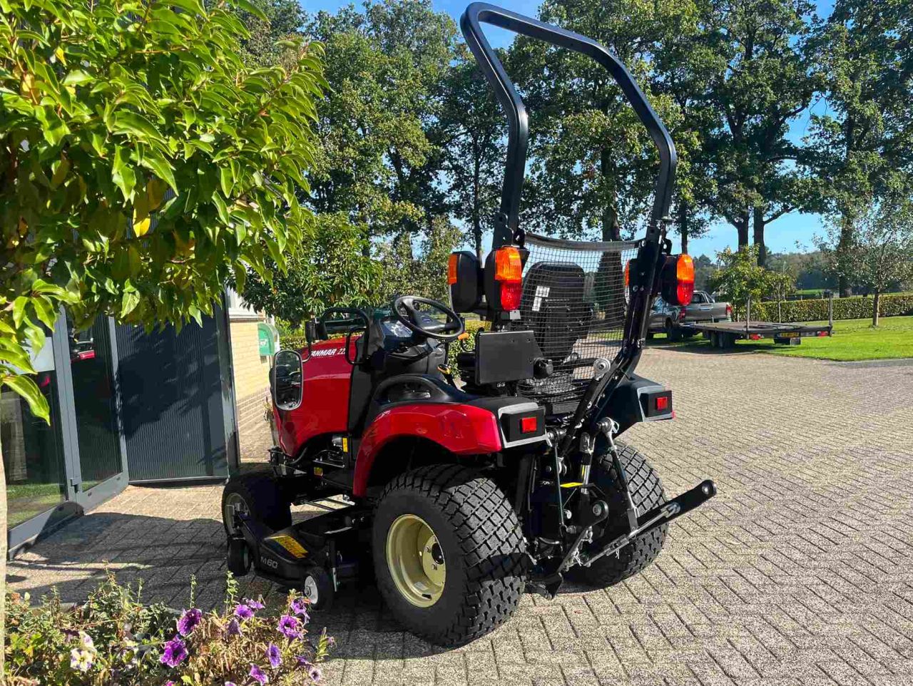 Demo Yanmar SA 222 HST met middenmaaidek voor speciale prijs!