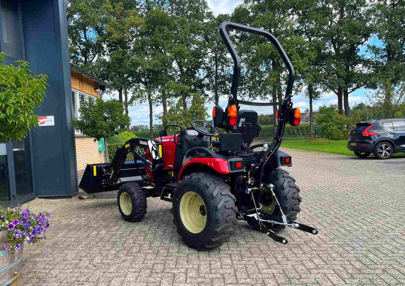 Yanmar SA 326 met overjarige YL210 voorlader voor actieprijs!