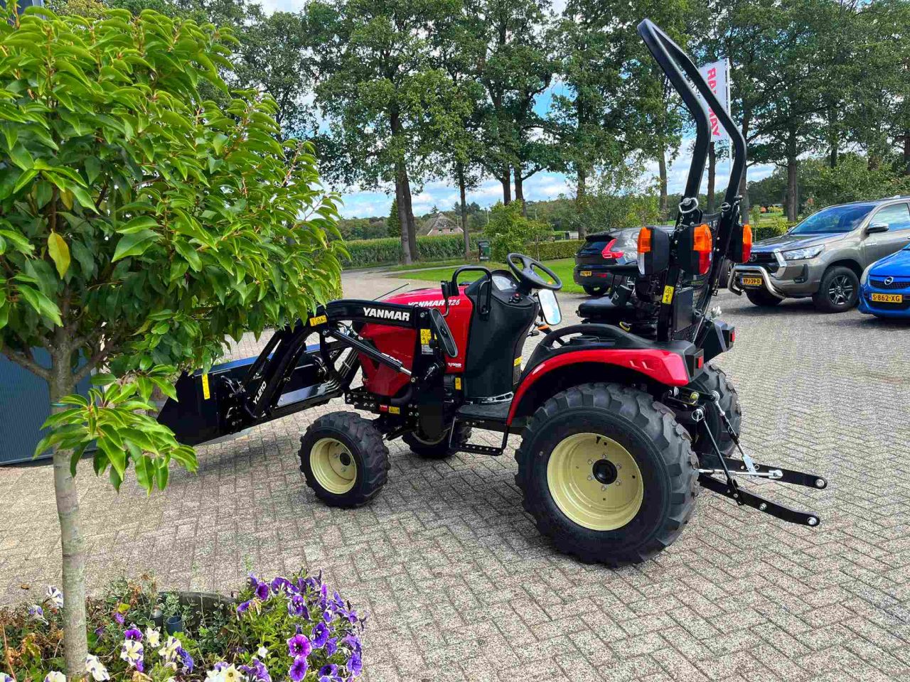 Yanmar SA 326 met overjarige YL210 voorlader voor actieprijs!