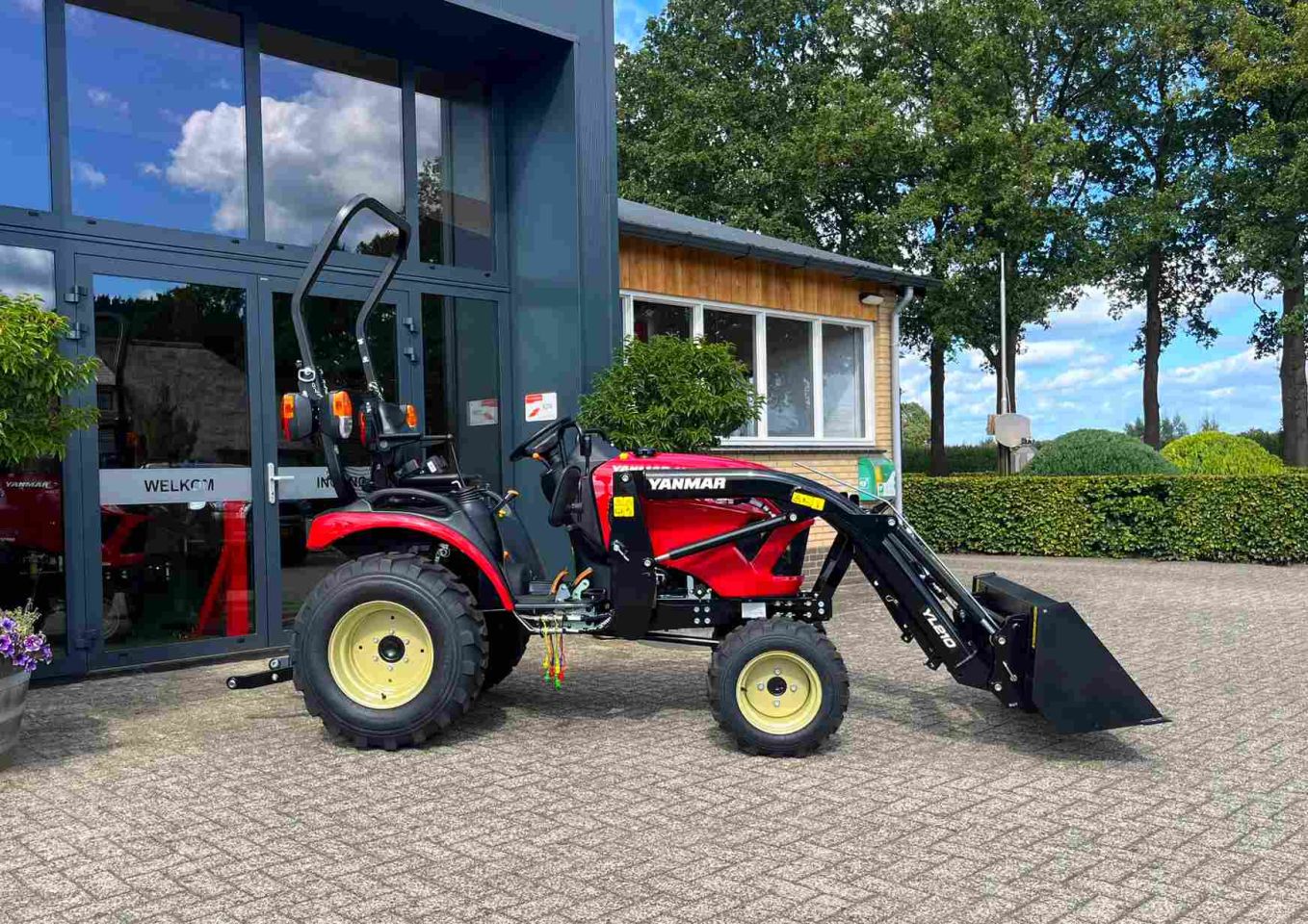 Yanmar SA 326 met overjarige YL210 voorlader voor actieprijs!