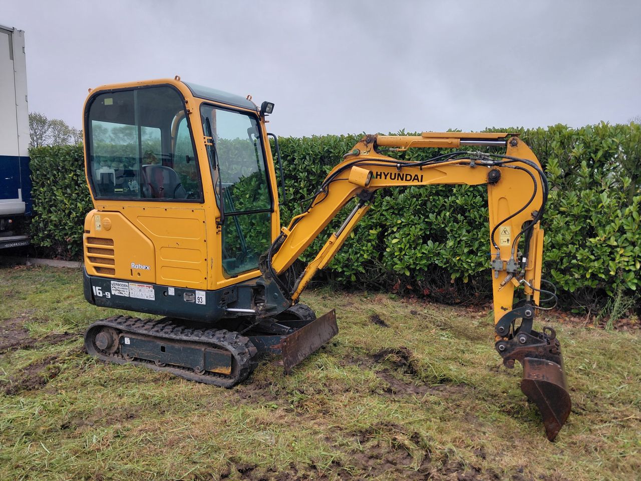 Minigraver Hyundai Robex 16-9 / Sloop-sorteer ( Bj 2016 ) Minik