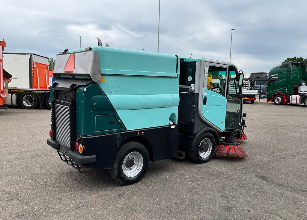 Bucher Citycat 2020 Euro 5 with 3-rd brush