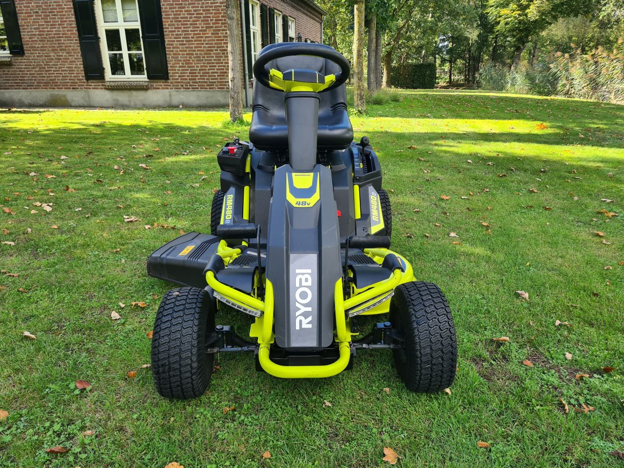 Ryobi RM 480 e accu zitmaaier 96 cm maaidek nieuwe accu's