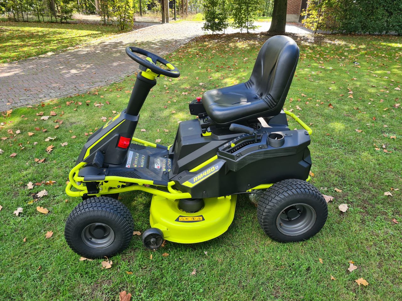 Ryobi RM 480 e accu zitmaaier 96 cm maaidek nieuwe accu's