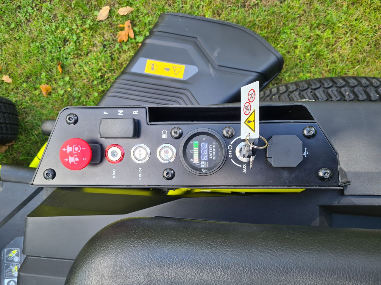 Ryobi RM 480 e accu zitmaaier 96 cm maaidek nieuwe accu's