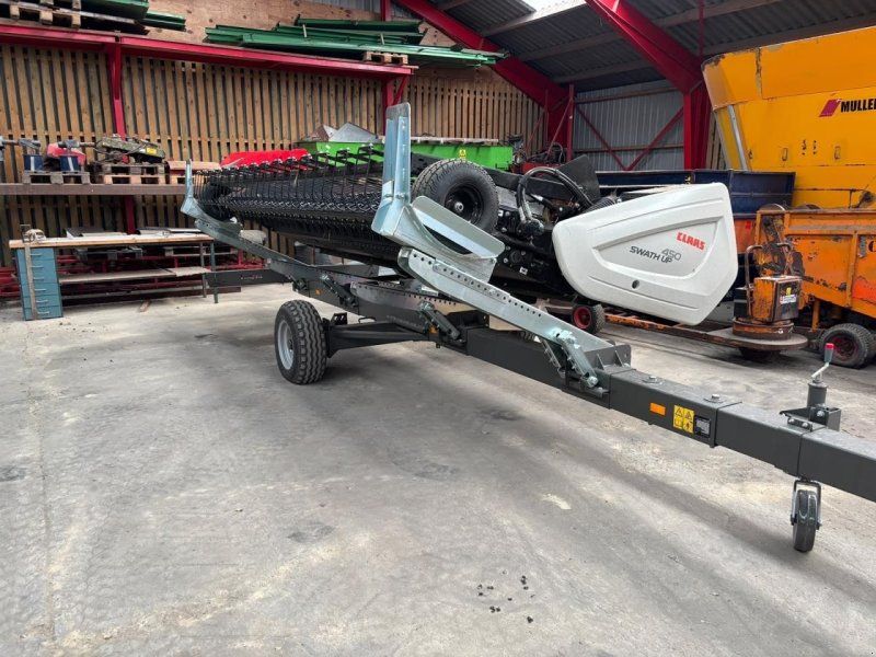 Claas SWATH UP 450