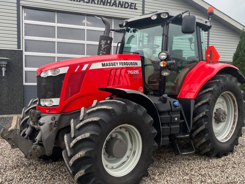 Massey Ferguson 7626 Dyna6 med frontlift og frontPTO
