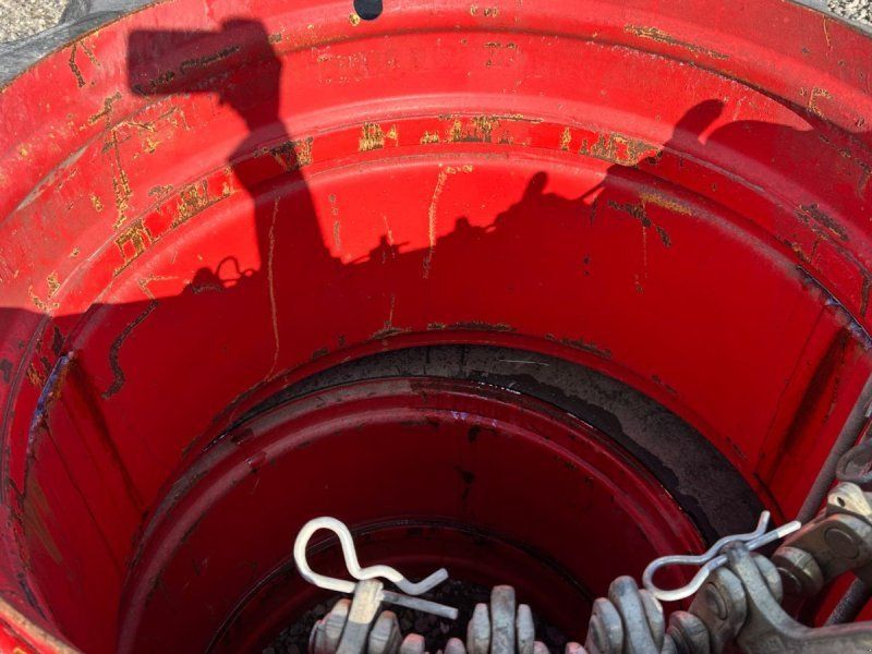 Michelin 650/85R38-38