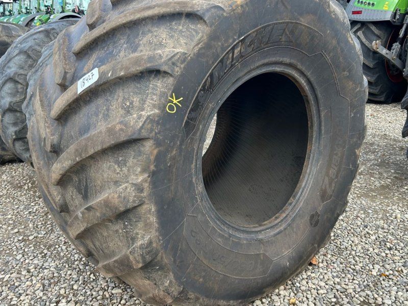 Michelin 1050/50R32