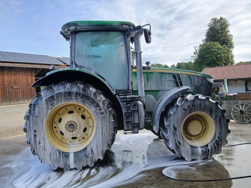John Deere 7280R
