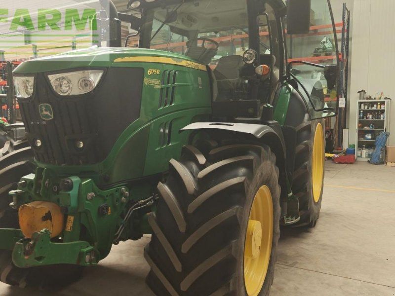John Deere 6175R