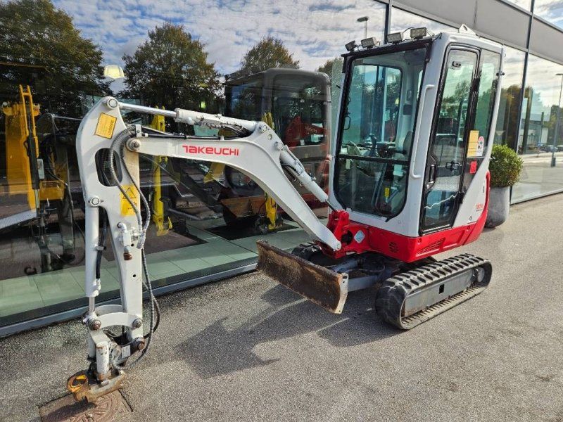 Takeuchi TB 216