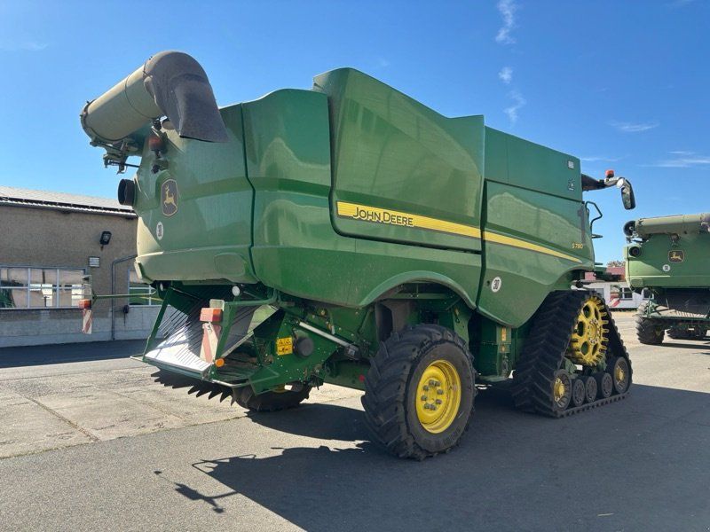 John Deere S780 inkl. 730X