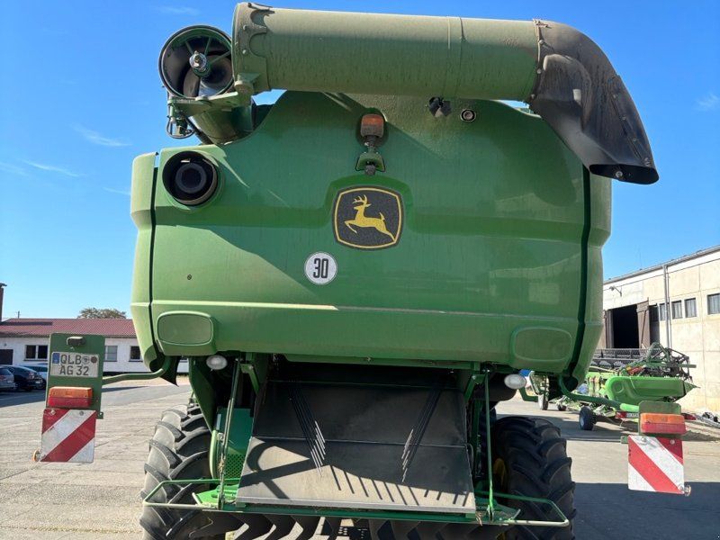 John Deere S780 inkl. 730X