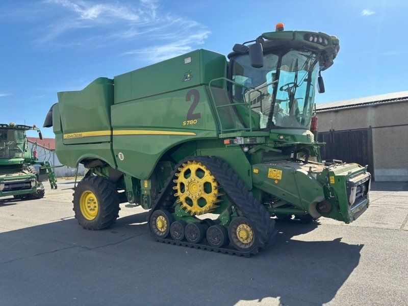 John Deere S780 inkl. 730X Schneidwerk