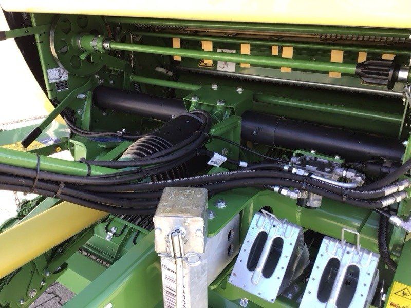 Krone Comprima V 150 XC Plus