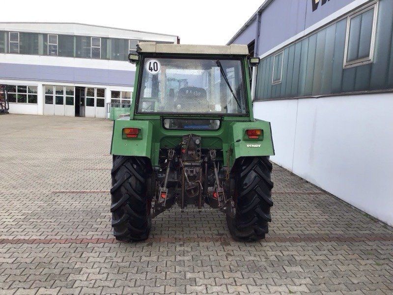 Fendt 305