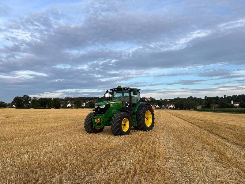 John Deere 6150R