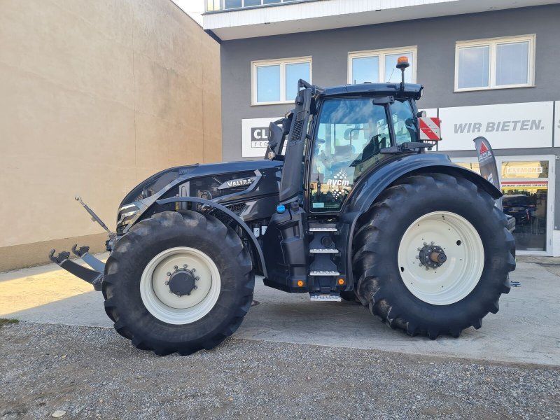Valtra Q305